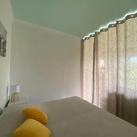Chris'home2 شقة